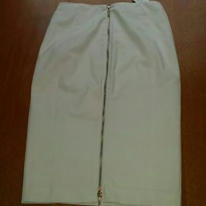 Bebe white pencil skirt