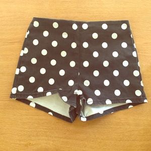 High waisted polka dotted shorty shorts