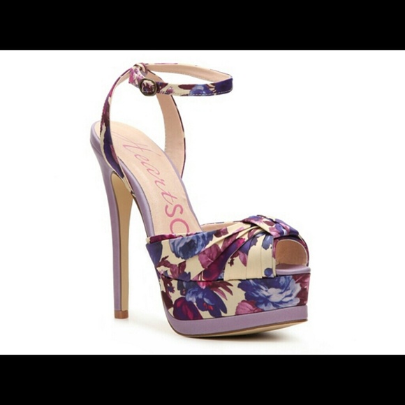 Purple floral Heels.