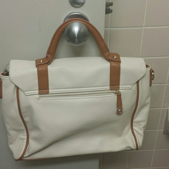 Purse - Picture 2 of 4