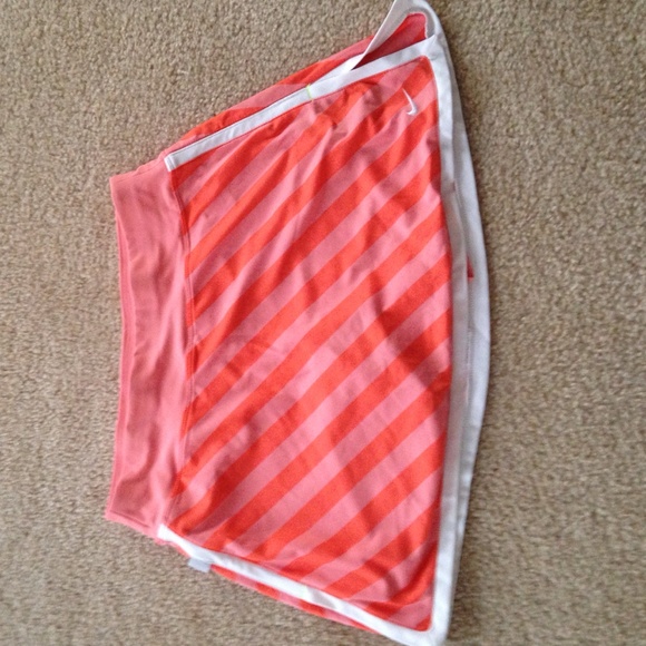 Nike tennis skort.