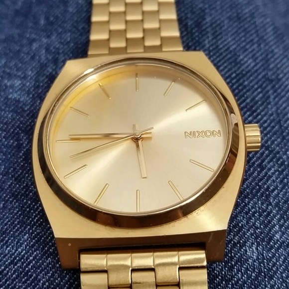 Nixon watch main image 4