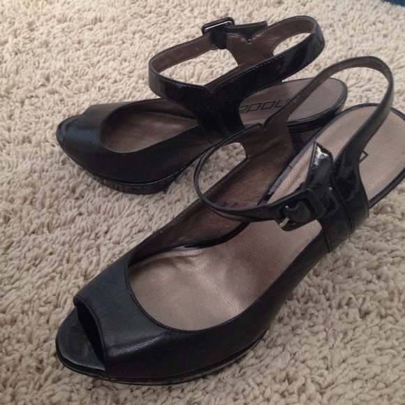 Beautiful pump. - Picture 2 of 4