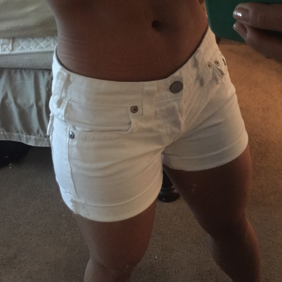 True religion white shorts size 25