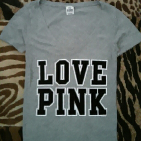 VS PINK Small t shirt