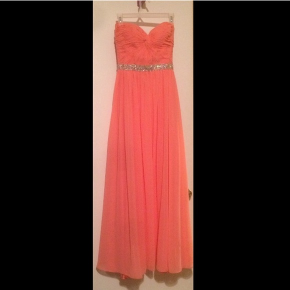 Prom Dress - Picture 2 of 3