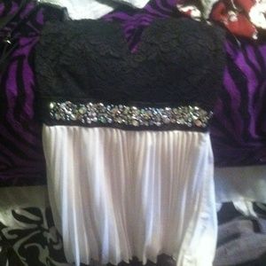 Size s (0-2) homecoming/formal/cocktail dress