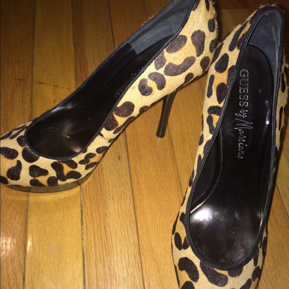 Heels - Picture 2 of 4