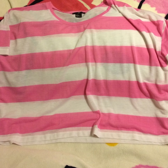 H&M Pink & White Flowing Short Sleeve Shirt