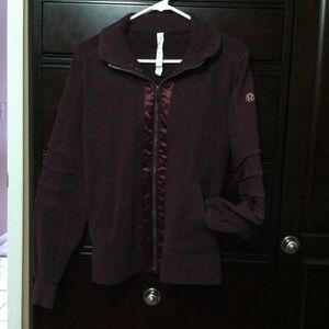 ONE DAY SALE! Lululemon Zip Up🇺🇸