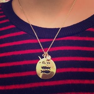 Urban Outfitters Pisces Zodiac Necklace Gold