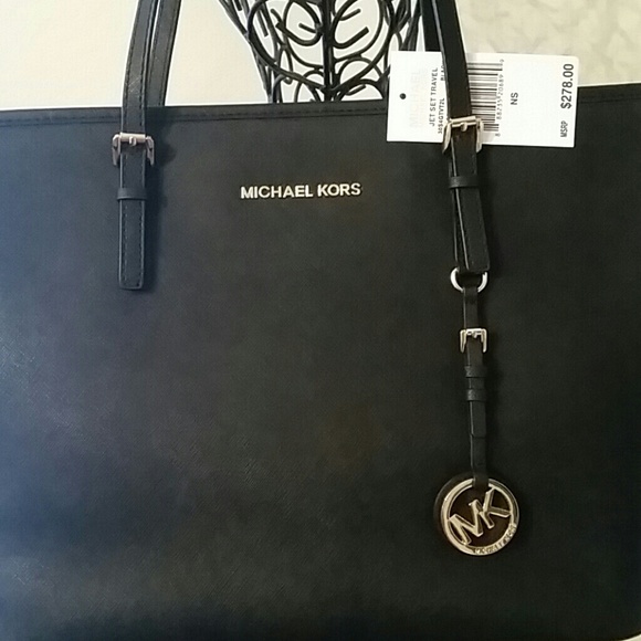 NWT Michael Kors Black Large Tote - Picture 2 of 4