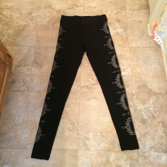 Pink Aztecs leggings