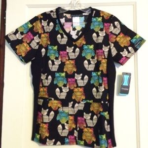 NWT Cherokee scrub top