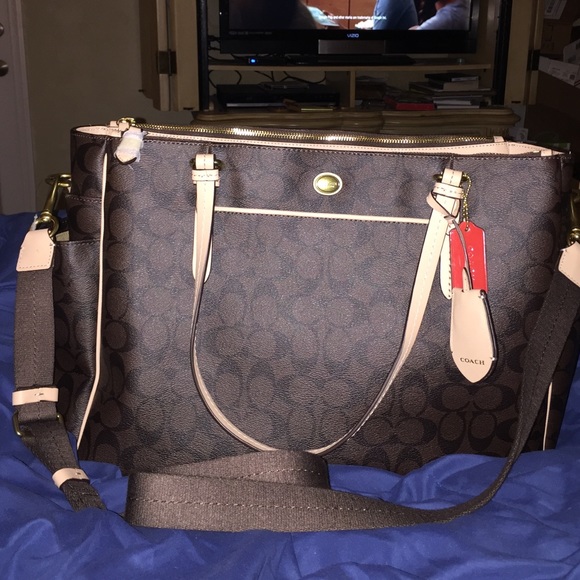 COACH PEYTON SIG MULTIFUNCTION TOTE/BABYBAG🎉SALE