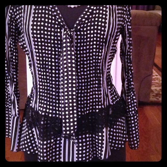 Ruffle Sleeve Blouse