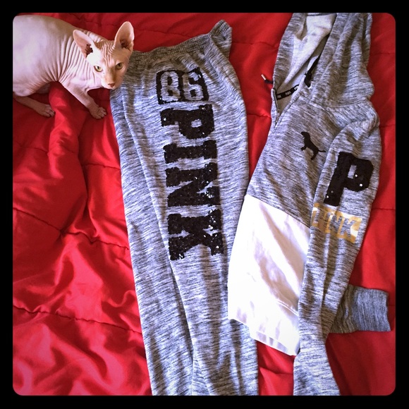 Marbled grey vs sweatsuit