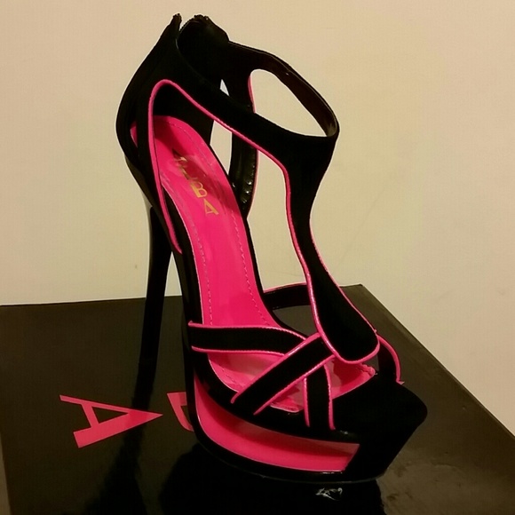 Black/Fushia Platform Heels