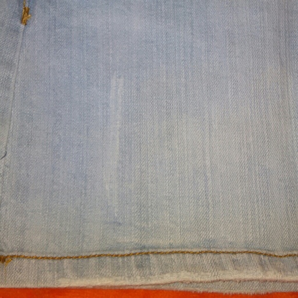 **REDUCED**SHORT JEAN SKIRT! - Picture 4 of 4