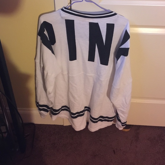 PINK CREWNECK