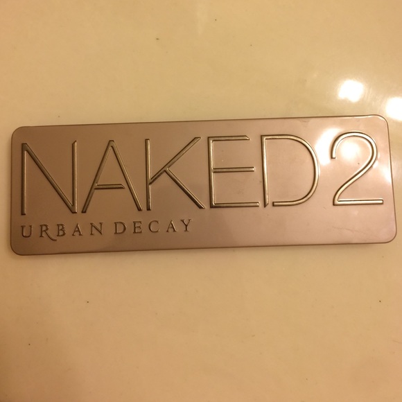 Urban decay naked 2 palette