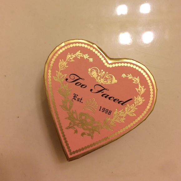 Too faced perfect flush blush