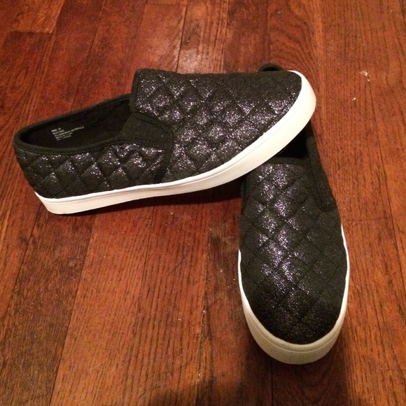 Black Slide on Shoes