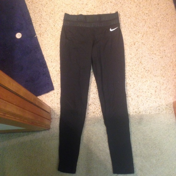 Nike Pro Leggings!!