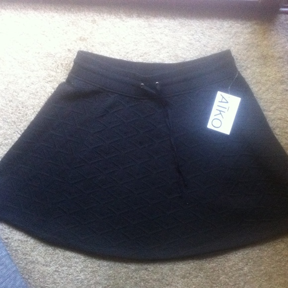 AIKO quilted skirt black medium NWT! MSRP $195