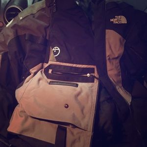 Women's steep tech coat with thick insulation