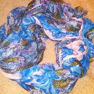 Extra large scarf!