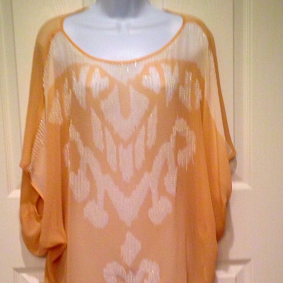 💥SOLD💥Fifteen Twenty Top Size Medium