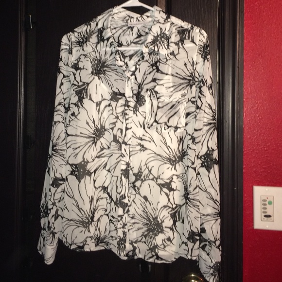 Liz Claiborne Chiffon Shirt