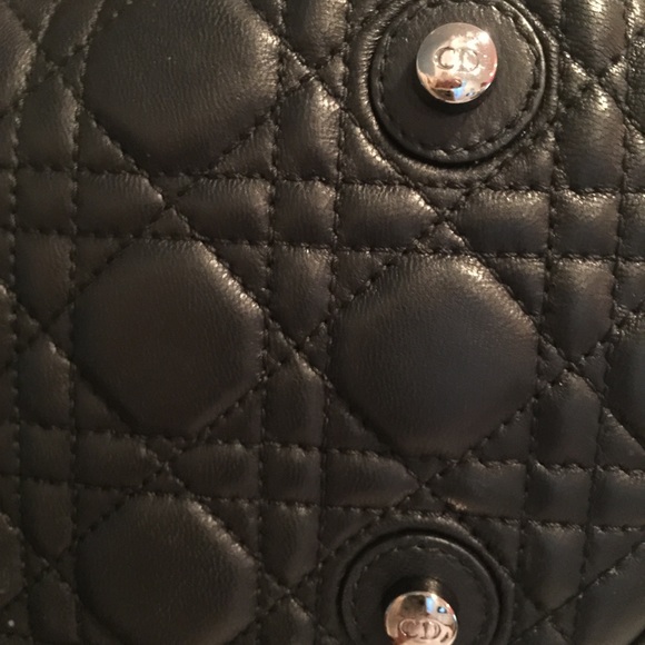 SOLD!!!!!!!Christian Dior Handbag - Picture 4 of 4