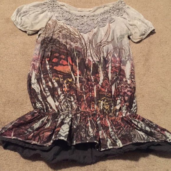 Cute boutique top