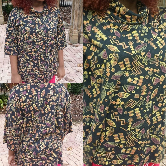 Funky 80s oversized top