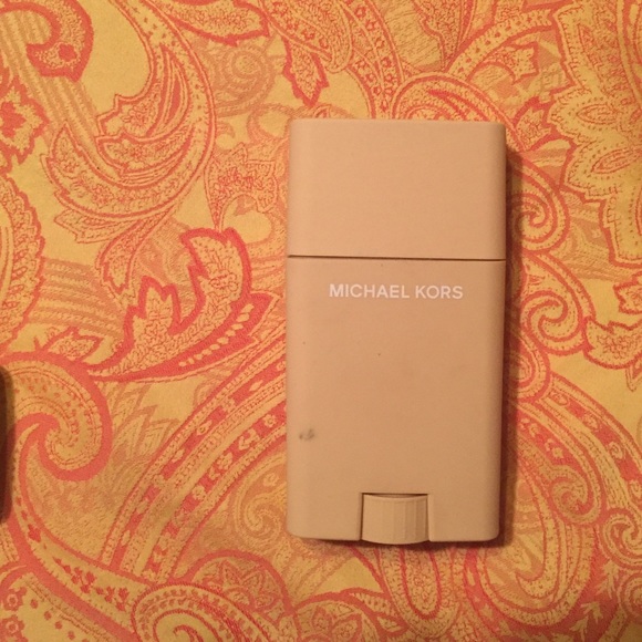 Michael Kors Leg Shine
