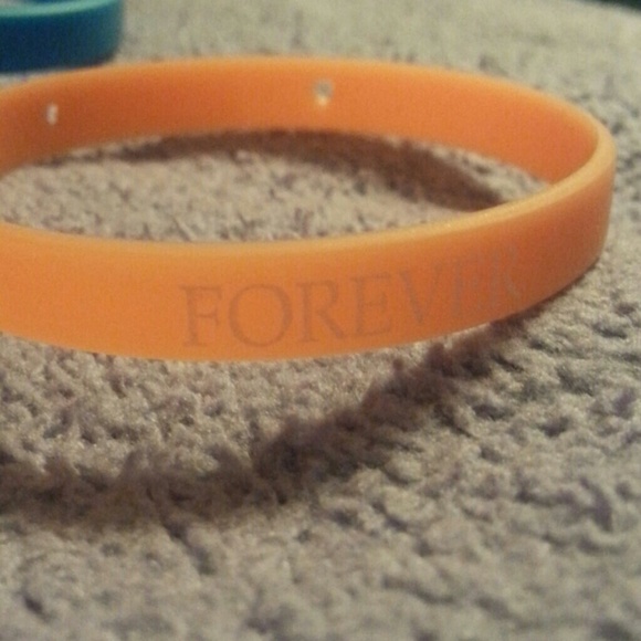 Braclets - Picture 2 of 4