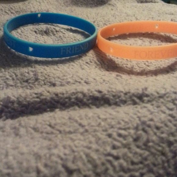 Braclets - Picture 4 of 4