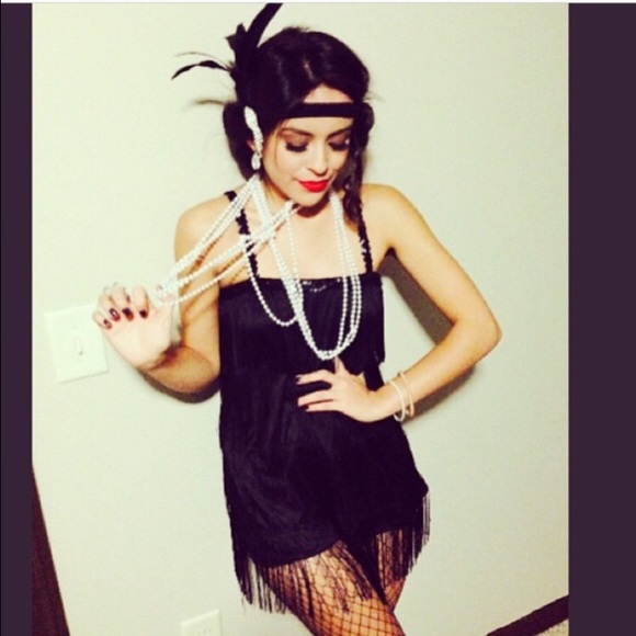 Bundle flapper dress and black heels