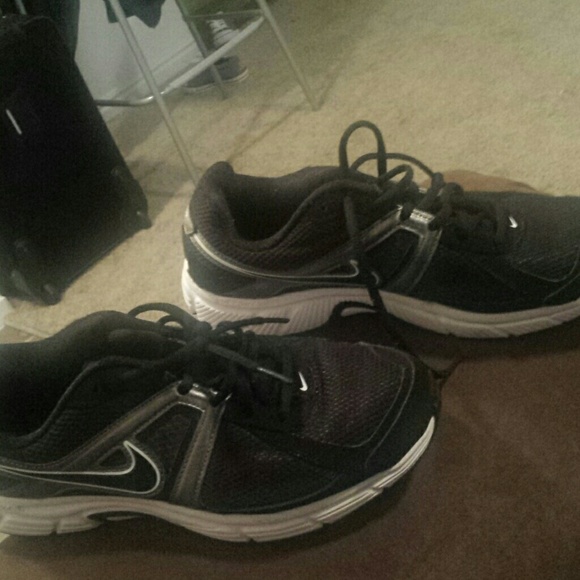 Nike black and white perfect condition shoes