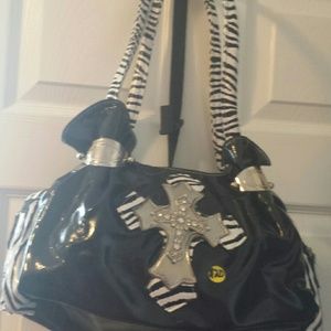 NWT zebra and solid handbag