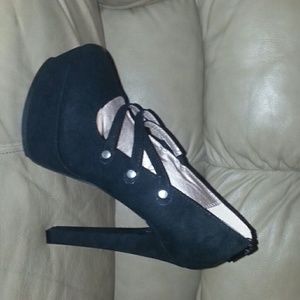 Mary Jane 5.5" Black Heels