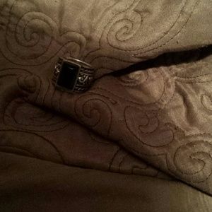 Large wide silpada ring..