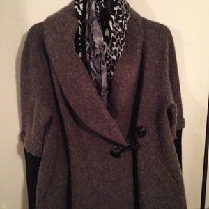 Line Knitwear Wool Jacket/Sweater