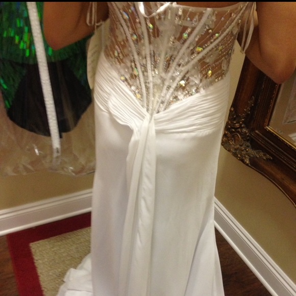 Brand new Tony bowls prom dress!! - Picture 2 of 4
