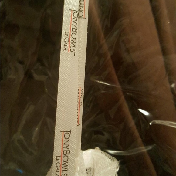 Brand new Tony bowls prom dress!! - Picture 4 of 4