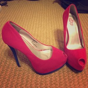 Color-block heels