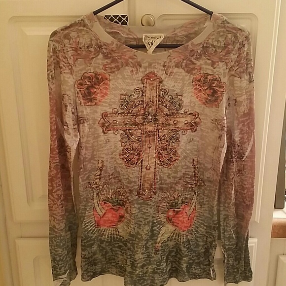 Studded cross long sleeved shirt