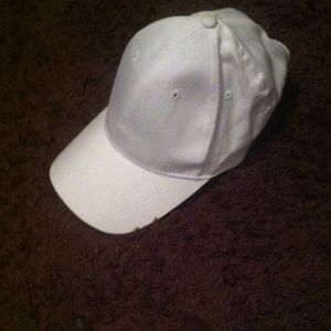 White cotton cap